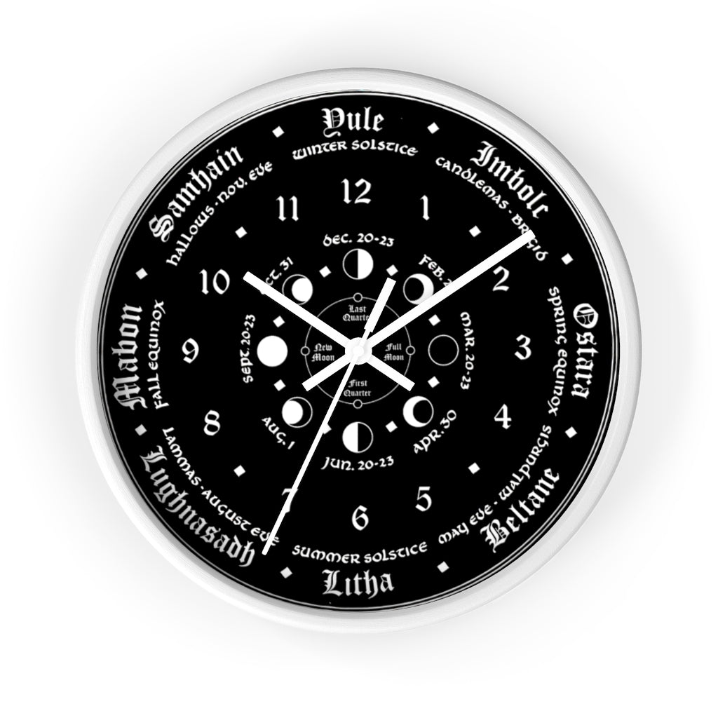 Wall clock -  Wicca Pagan Celtic Triquetra - Black