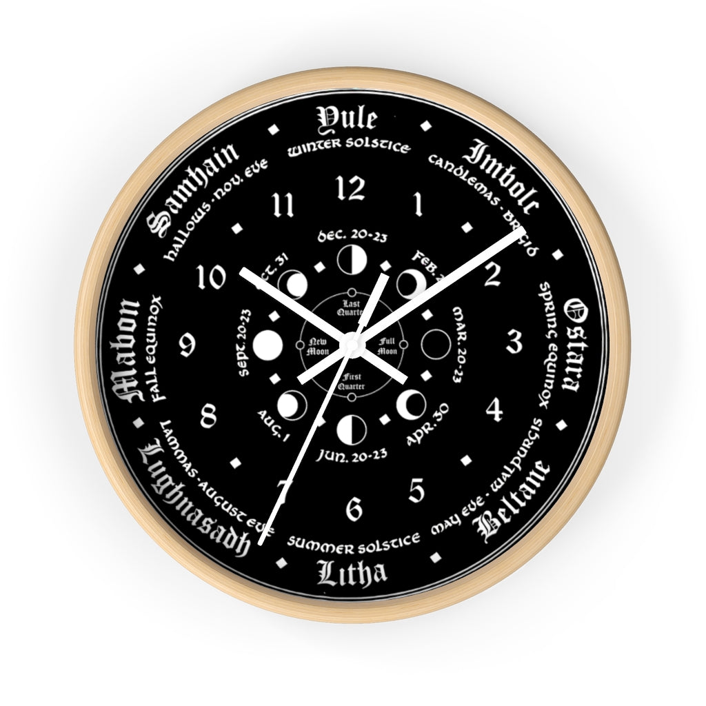 Wall clock -  Wicca Pagan Celtic Triquetra - Black