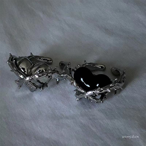 Thorns to my heart gothic ring  - Vintage Opened Rings for Women. Jewellery Gifts Halloween.
